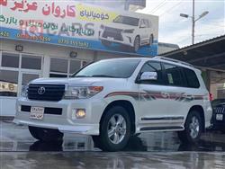 تۆیۆتا لاند کروزەر
